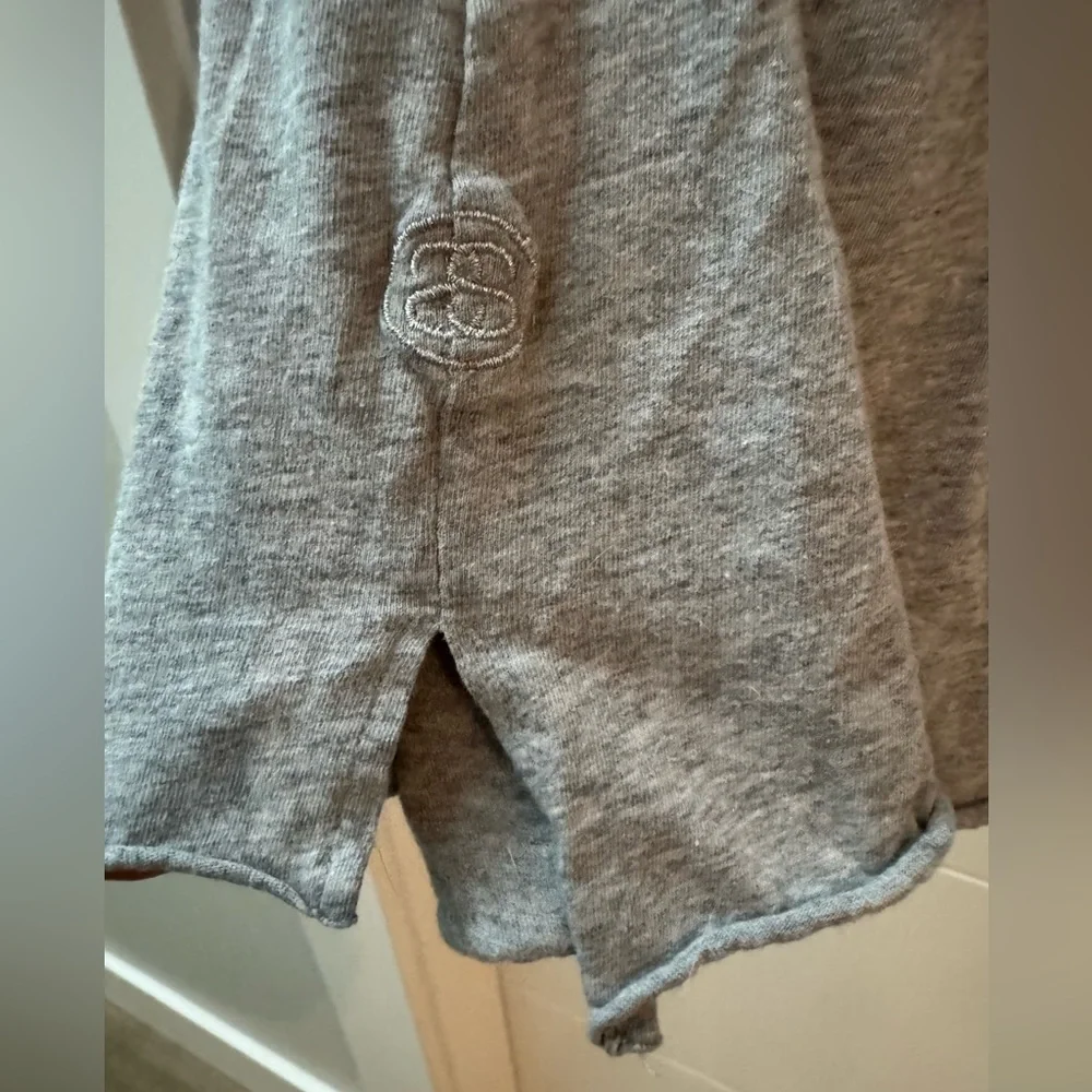 Stussy Logo Grey Old School T-shirt - Picture 4 of 6